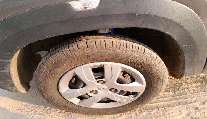 2018 Renault Kwid RXT 0.8, Petrol, Manual, 63,709 km, tyre