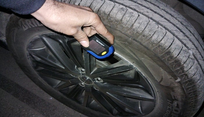 2017 Hyundai Tucson GLS 2WD AT DIESEL, Diesel, Automatic, 1,11,885 km, tyre