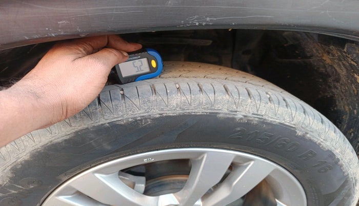 2017 Maruti Vitara Brezza ZDI, Diesel, Manual, 1,01,904 km, tyre