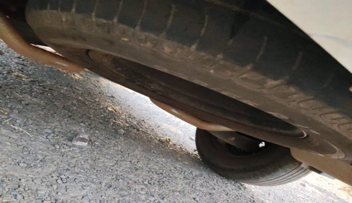 2018 Mahindra XUV500 W5, Diesel, Manual, 42,801 km, tyre