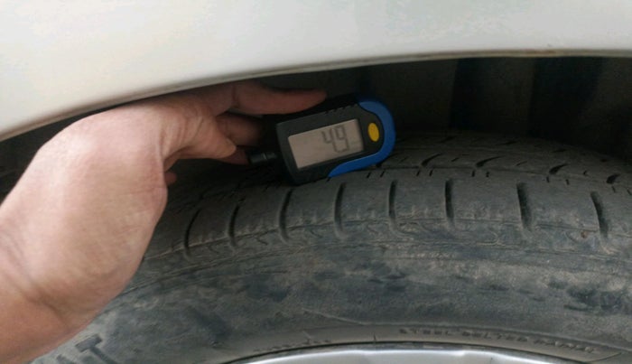 2014 Maruti Ertiga VDI, Diesel, Manual, 1,01,279 km, tyre