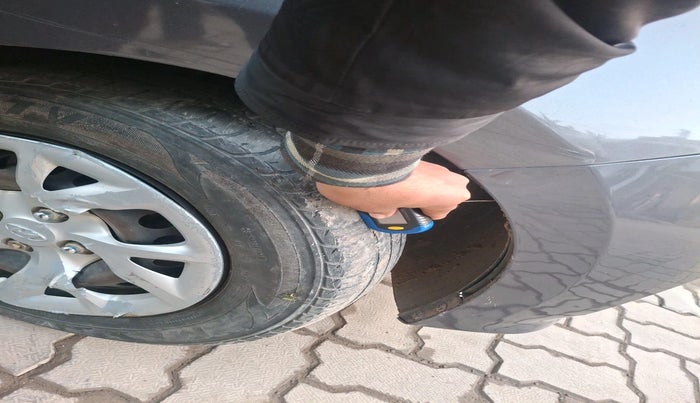 2017 Hyundai Grand i10 SPORTZ (O) 1.2 KAPPA VTVT, Petrol, Manual, 95,802 km, tyre