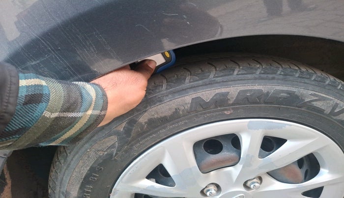 2017 Hyundai Grand i10 SPORTZ (O) 1.2 KAPPA VTVT, Petrol, Manual, 95,802 km, tyre