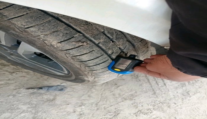 2019 Tata Tiago XZ PLUS PETROL, Petrol, Manual, 38,164 km, tyre