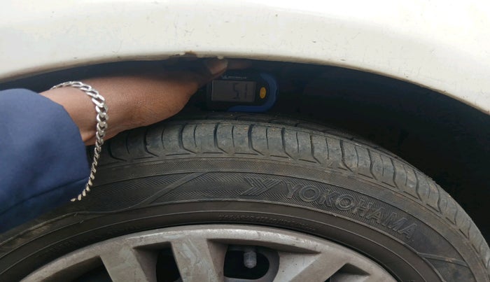 2011 Ford Figo ZXI 1.4 DIESEL, Diesel, Manual, 95,206 km, tyre