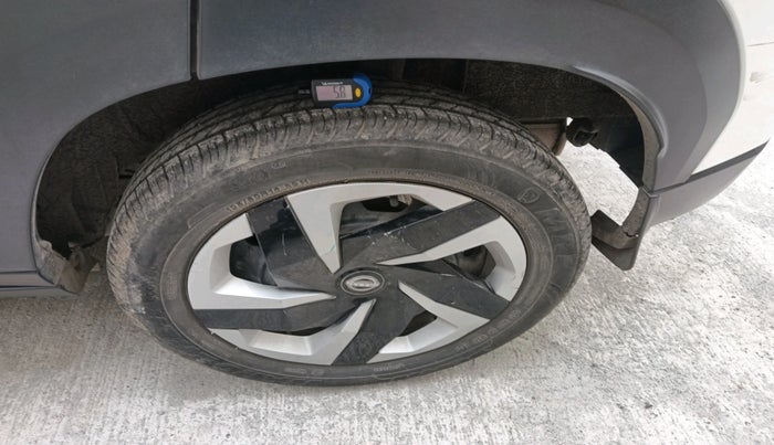 2021 Nissan MAGNITE XL, Petrol, Manual, 23,914 km, tyre