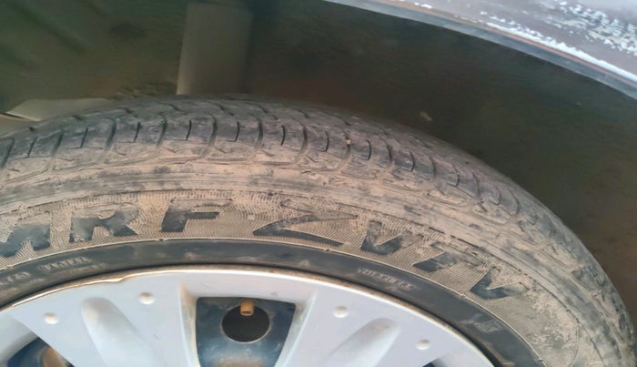 2016 Honda Amaze 1.2L I-VTEC SX, Petrol, Manual, 39,000 km, tyre