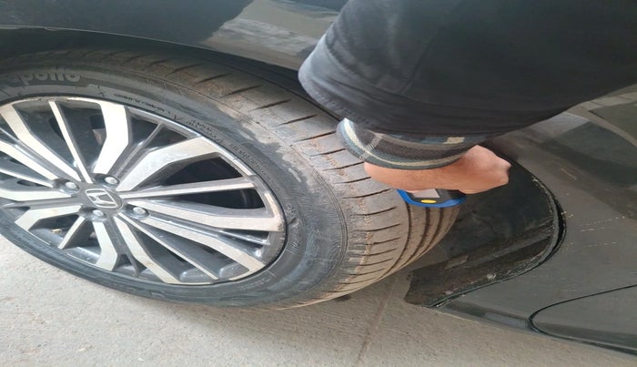 2017 Honda City 1.5L I-VTEC VX, Petrol, Manual, 90,043 km, tyre