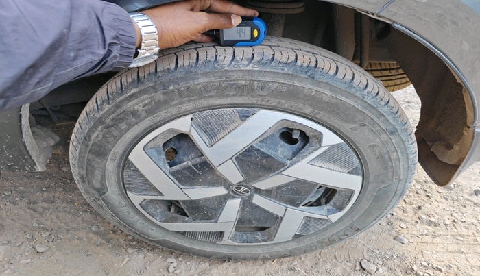 2025 Tata TIGOR XT iCNG, CNG, Manual, 3,559 km, tyre