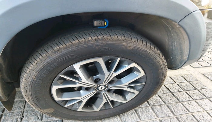 2019 Renault Duster RXS OPT CVT, Petrol, Automatic, 26,190 km, tyre