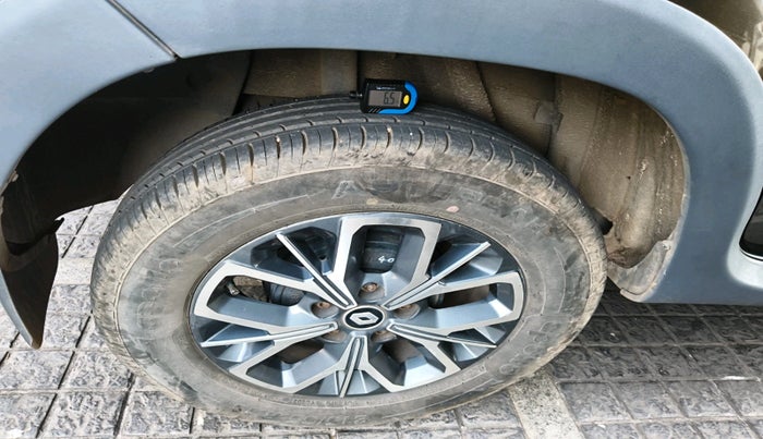 2019 Renault Duster RXS OPT CVT, Petrol, Automatic, 26,190 km, tyre