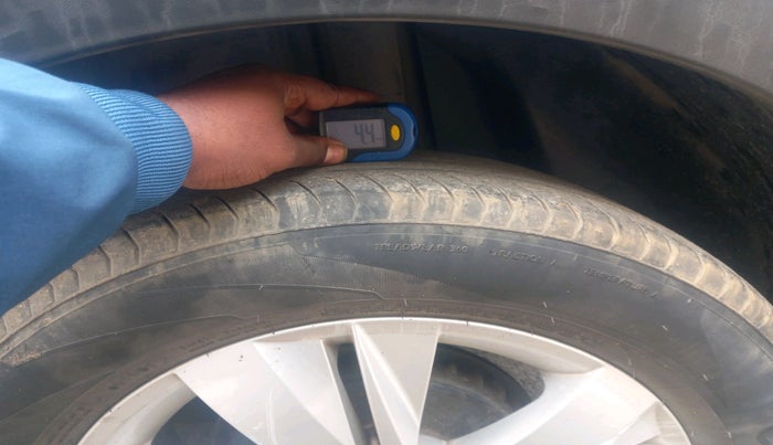 2023 Skoda KUSHAQ AMBITION 1.0L TSI MT, Petrol, Manual, 38,514 km, tyre