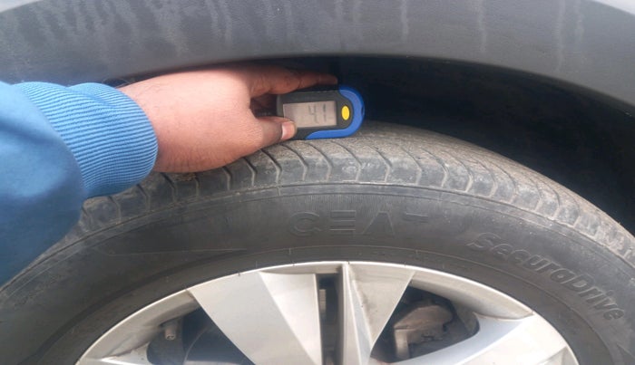 2023 Skoda KUSHAQ AMBITION 1.0L TSI MT, Petrol, Manual, 38,514 km, tyre