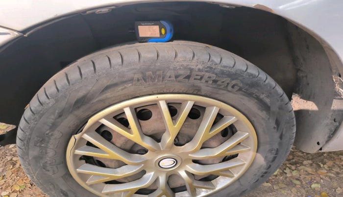 2016 Datsun Go T, Petrol, Manual, 1,10,879 km, tyre