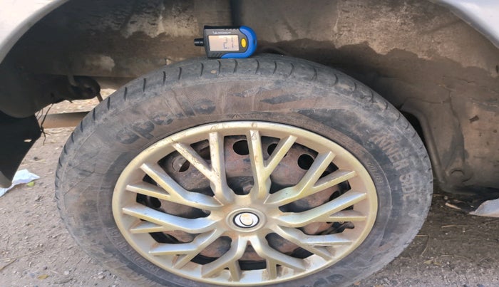 2016 Datsun Go T, Petrol, Manual, 1,10,879 km, tyre