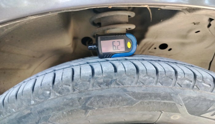 2012 Maruti Wagon R 1.0 VXI, Petrol, Manual, 72,742 km, tyre