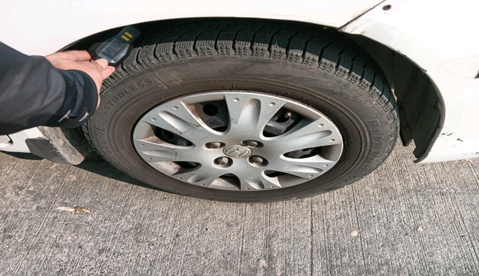 2016 Honda Amaze 1.2L I-VTEC S, Petrol, Manual, 72,020 km, tyre