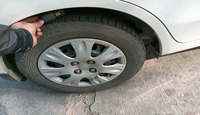 2016 Honda Amaze 1.2L I-VTEC S, Petrol, Manual, 72,020 km, tyre