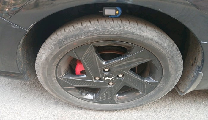 2021 Hyundai Verna SX 1.5 VTVT, Petrol, Manual, 21,361 km, tyre