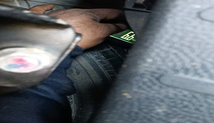 2018 Maruti Wagon R 1.0 LXI CNG, Petrol, Manual, 51,132 km, tyre