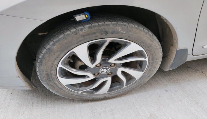 2019 Toyota Glanza G, Petrol, Manual, 33,916 km, tyre