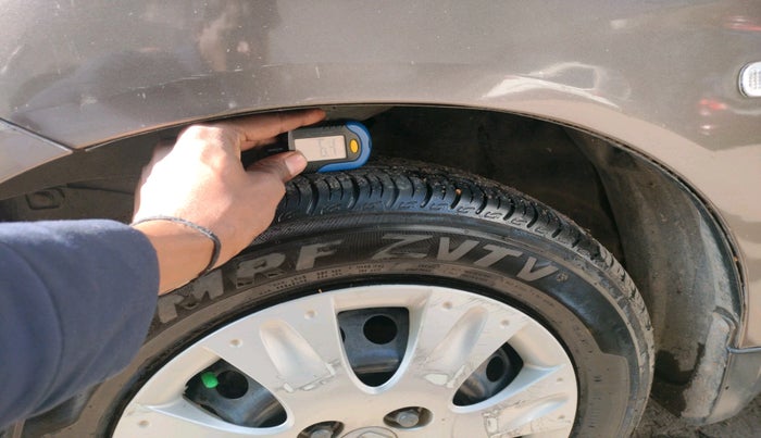 2012 Honda Brio S MT, Petrol, Manual, 34,981 km, tyre