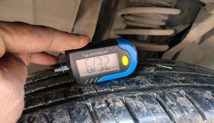 2021 Nissan MAGNITE XL, Petrol, Manual, 89,607 km, tyre