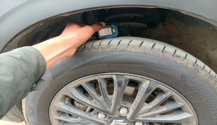 2020 Maruti XL6 ZETA MT, Petrol, Manual, 51,719 km, tyre