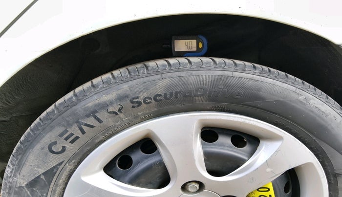 2013 Hyundai Verna FLUIDIC 1.6 CRDI EX, Diesel, Manual, 86,979 km, tyre