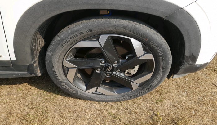 2021 Hyundai ALCAZAR 1.5 SIGNATURE (O) AT 6STR DUAL TONE, Diesel, Automatic, 72,719 km, tyre