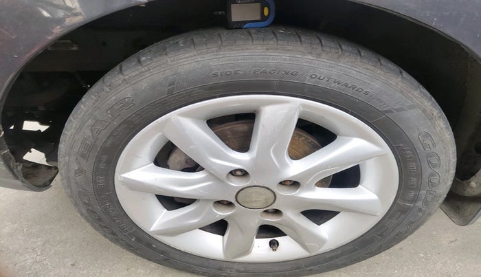 2014 Tata Zest XT 90PS DIESEL, Diesel, Manual, 1,25,885 km, tyre