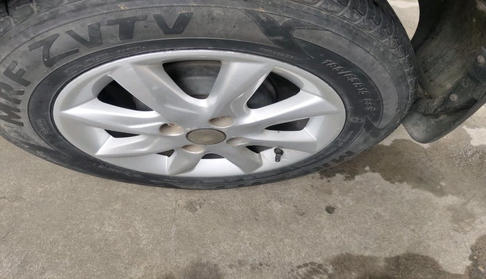 2014 Tata Zest XT 90PS DIESEL, Diesel, Manual, 1,25,885 km, tyre