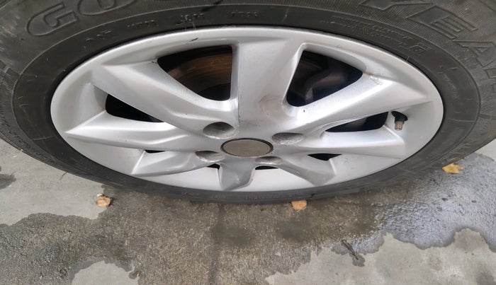 2014 Tata Zest XT 90PS DIESEL, Diesel, Manual, 1,25,885 km, tyre