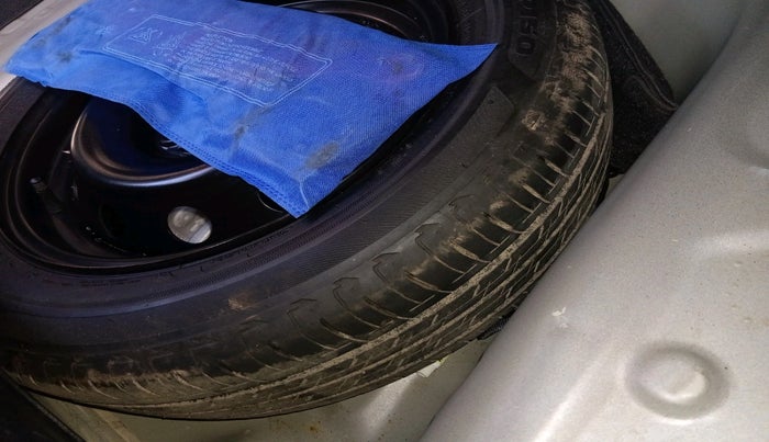 2023 Maruti IGNIS ZETA 1.2, Petrol, Manual, 29,527 km, tyre