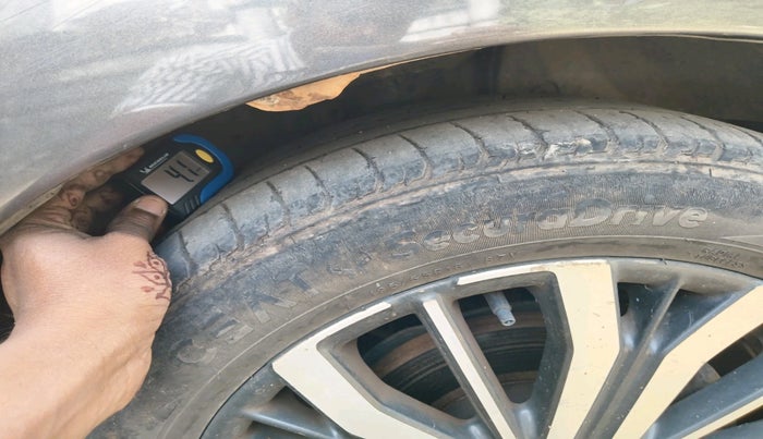 2017 Honda City 1.5L I-VTEC ZX CVT, Petrol, Automatic, 98,267 km, tyre