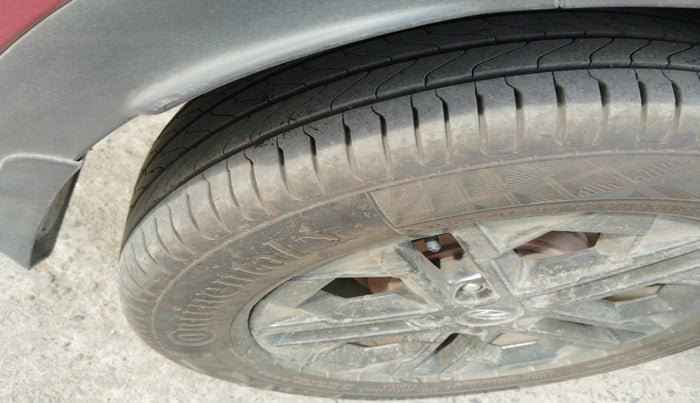 2022 Hyundai VENUE SX (O) 1.0 TURBO DCT, Petrol, Automatic, 52,837 km, tyre