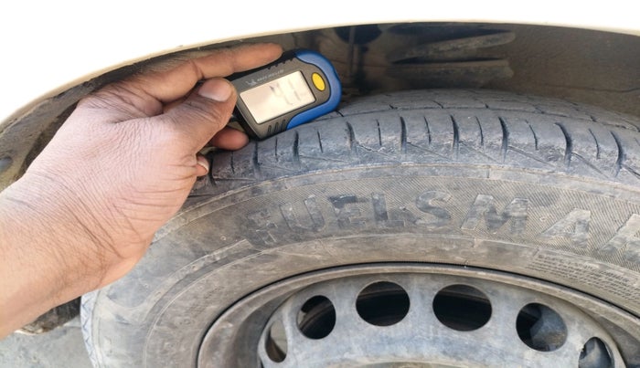 2014 Maruti Alto 800 LXI, Petrol, Manual, 67,778 km, tyre