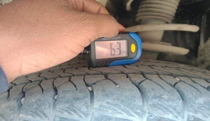 2023 Maruti Grand Vitara ALPHA SMART HYBRID, Petrol, Manual, 51,998 km, tyre