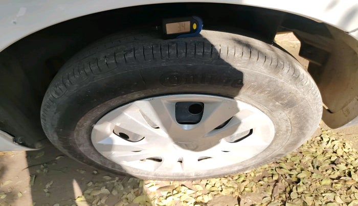 2014 Maruti Swift Dzire VDI, Diesel, Manual, 1,95,865 km, tyre