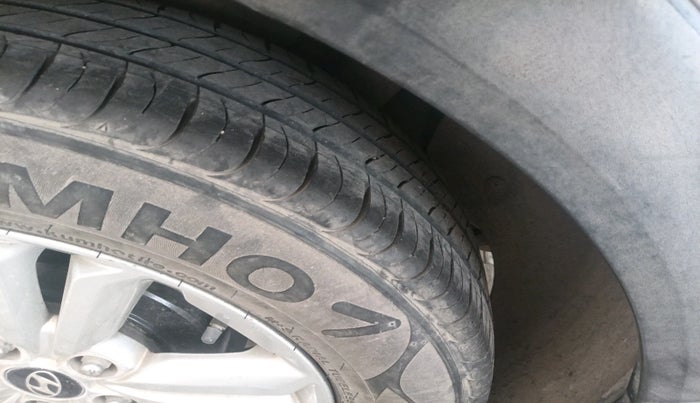 2017 Hyundai Creta E PLUS 1.6 PETROL, Petrol, Manual, 83,261 km, tyre