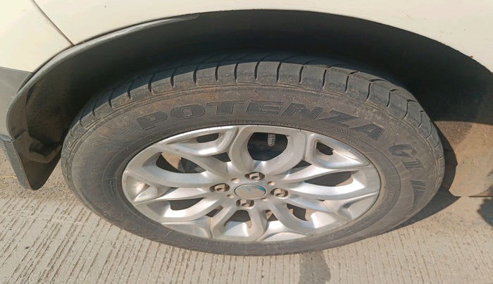 2016 Ford Ecosport TITANIUM 1.5L PETROL, Petrol, Manual, 1,04,685 km, tyre