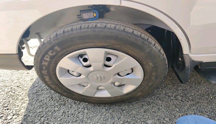 2024 Maruti Eeco 5 Str Ac CNG (O) , Petrol, Manual, 22,423 km, tyre