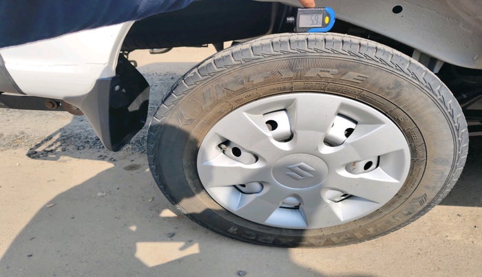 2024 Maruti Eeco 5 Str Ac CNG (O) , Petrol, Manual, 22,423 km, tyre