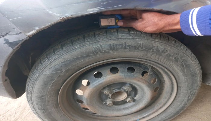 2014 Maruti Celerio VXI CNG, Petrol, Manual, 1,24,860 km, tyre