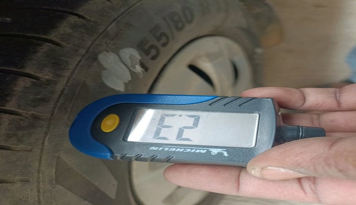 2012 Hyundai i10 SPORTZ 1.2, Petrol, Manual, 77,436 km, tyre