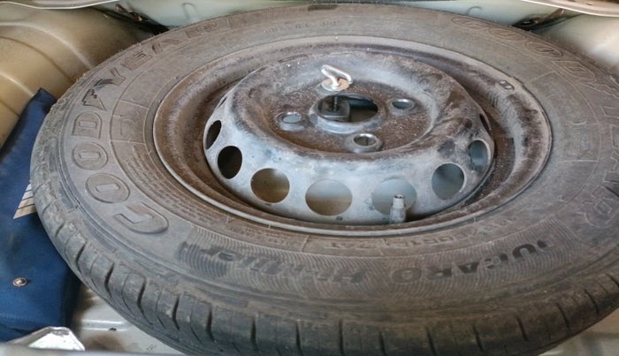 2014 Maruti Alto 800 VXI, Petrol, Manual, 19,617 km, tyre