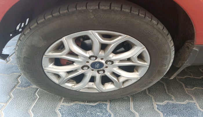 2015 Ford Ecosport TITANIUM 1.5L DIESEL, Diesel, Manual, 1,12,500 km, tyre