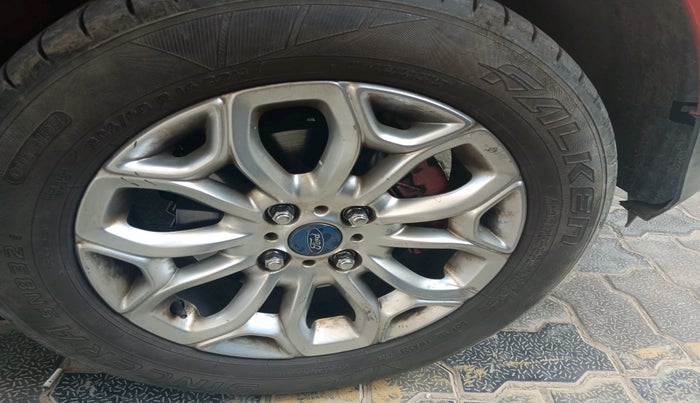 2015 Ford Ecosport TITANIUM 1.5L DIESEL, Diesel, Manual, 1,12,500 km, tyre