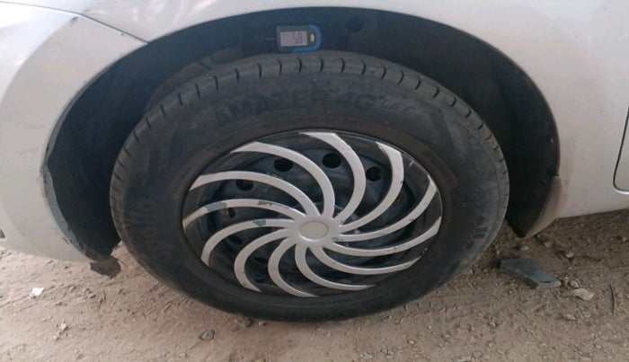 2019 Maruti Dzire VXI, Petrol, Manual, 69,642 km, tyre