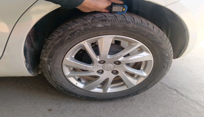 2012 Maruti Swift ZXI, Petrol, Manual, 44,781 km, tyre